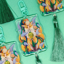 Load image into Gallery viewer, Onagadori Fox Festival Tasseled Acrylic Charm Clip