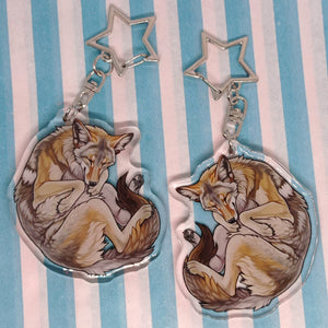 Coyote sleepy acrylic keyring