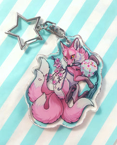 Four tailed fox: sakura kitsune glitter acrylic keyring